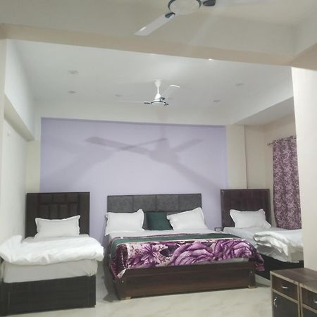 Dixit Residency Hotel Vrindavan Exterior photo
